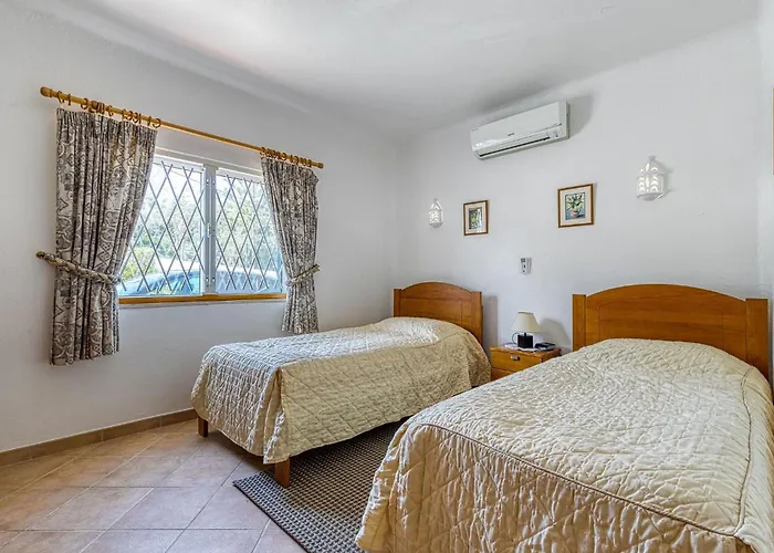 Casa Engenho - 3 Bedroom With Beautiful Countryside Lagoa (Algarve)