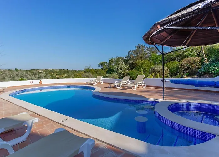 Casa Engenho - 3 Bedroom With Beautiful Countryside * Lagoa (Algarve)